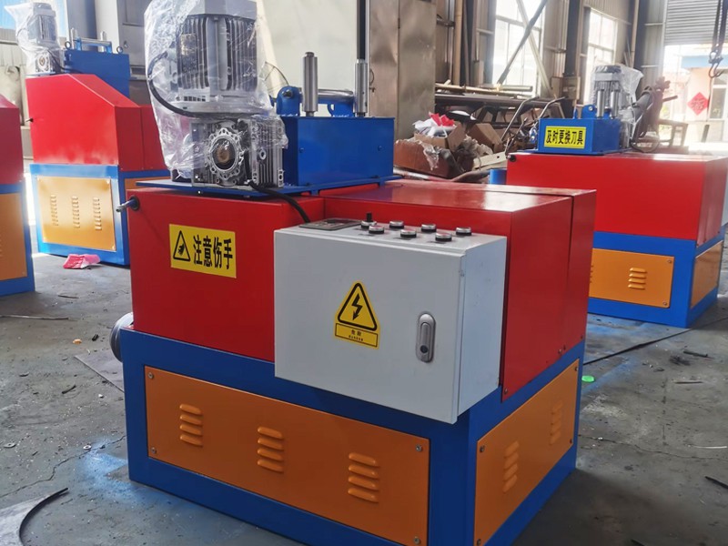 濟南塑料雙向拉伸格柵廢網邊處理機